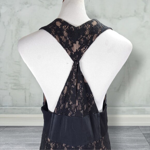 BCBGMaxazria Serafina Lace Overlay Formal Dress Size 12 Black Front Split Plunge - Picture 8 of 16